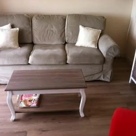 With 2 Bedrooms In Agay, With Wonderful Sea View, Pool Acces
