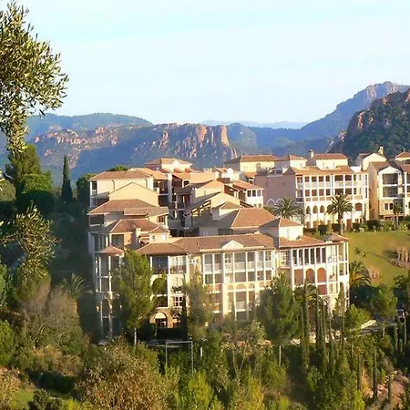 With 2 Bedrooms In Agay, With Wonderful Sea View, Pool Acces Saint-Raphael (Var)